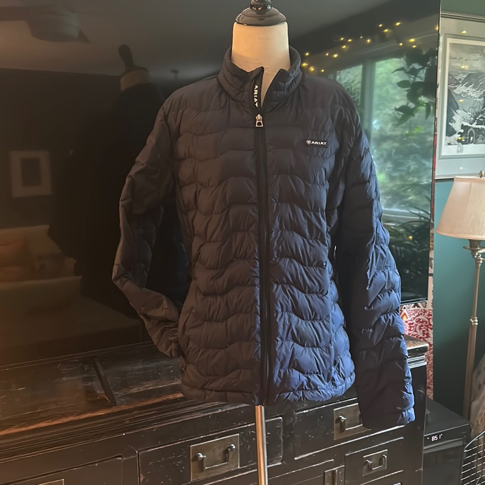 ARIAT LIGHTWEIGHT DOWN JACKET